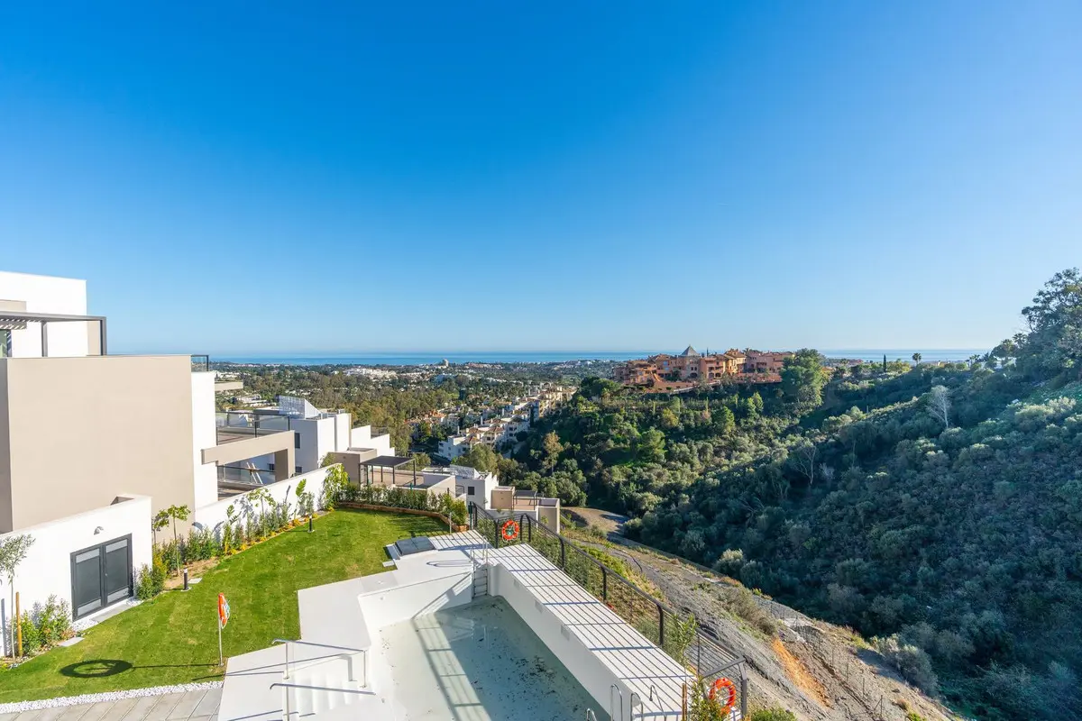 R4902445 - 3 Bedroom Apartment in Marbella, Malaga R4902445 - 3 Bedroom Apartment in Marbella, Malaga